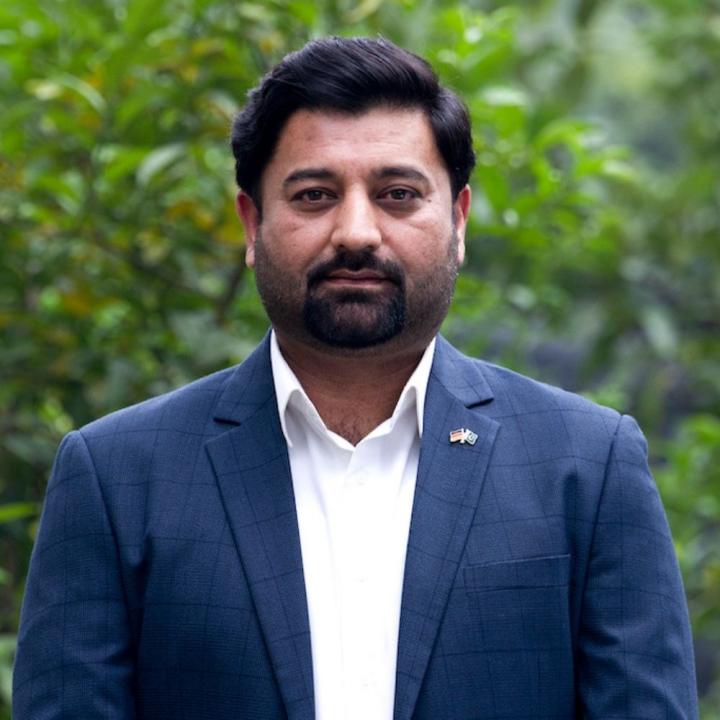 Dr. Mansoor Zaib Khan, Leiter des Beratungszentrums in Pakistan